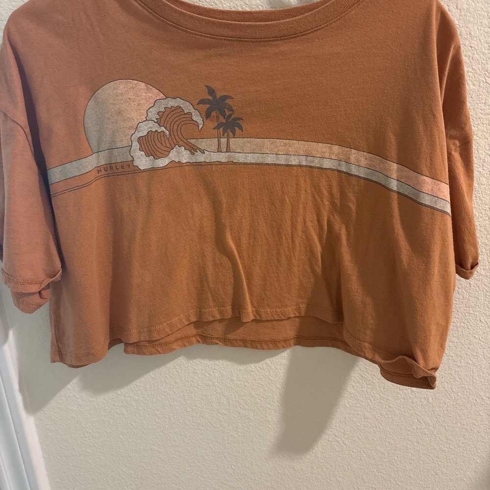 HURLEY NWOT born from water women’s size s crop top